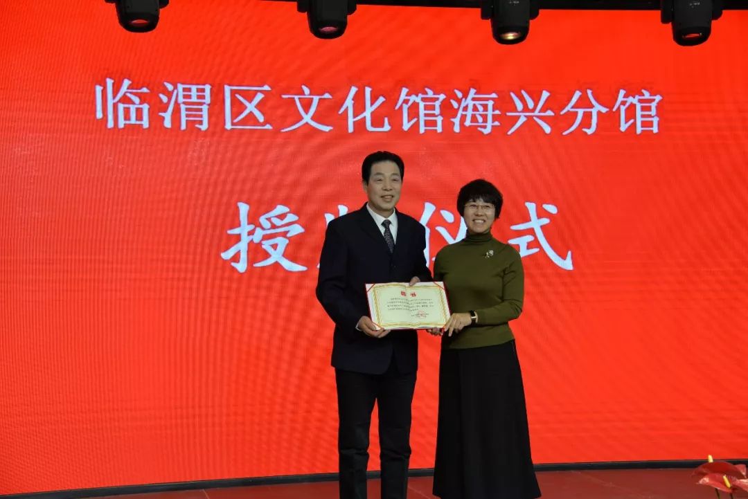 喜報區文化館李紅館長入選2018年享受國務院政府特殊津貼人員名單