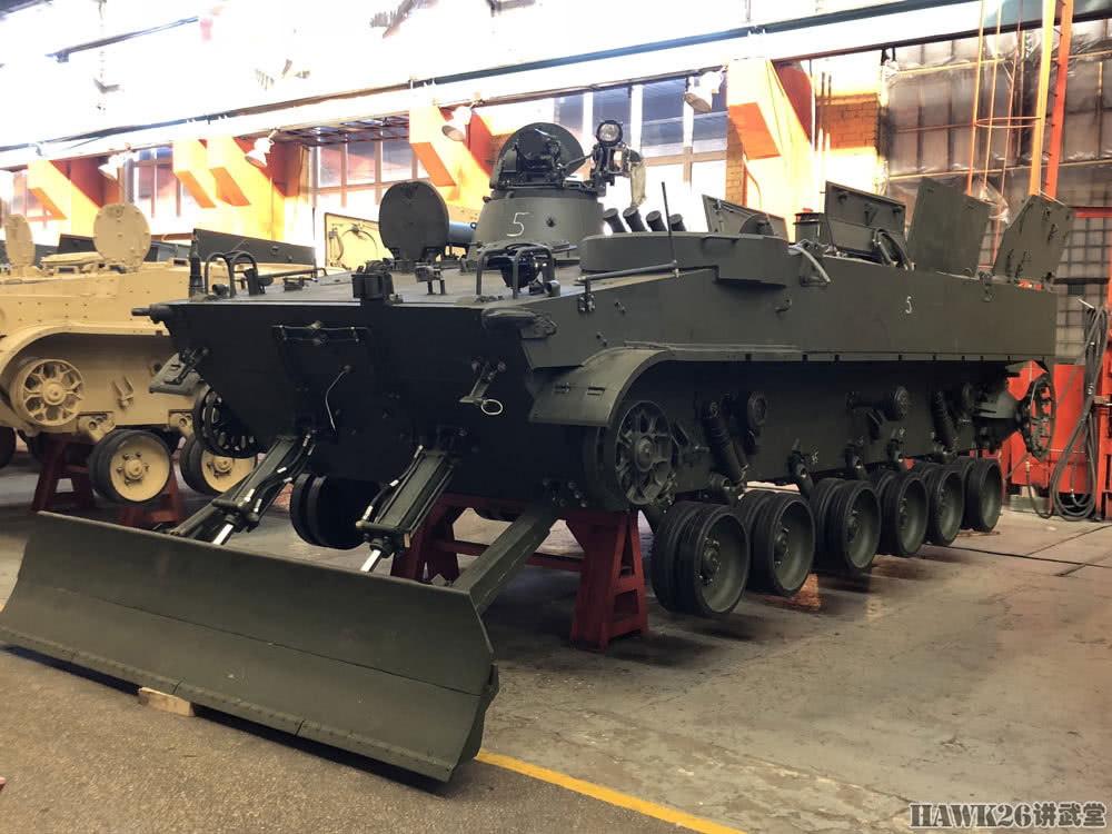 原創走進庫爾幹機械製造廠 欣賞生產線上的bmp-3步兵戰車