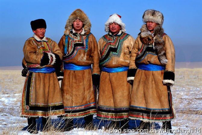 巴尔虎蒙古族服饰图片图片