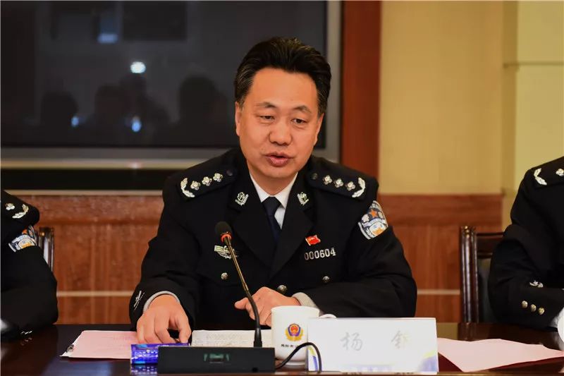 副市长,公安局长马儒生介绍和汇报了揭阳公安基本情况和我市公安机关