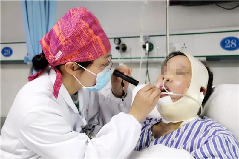 常德市第一人民医院口腔科10年实施口腔癌根治术1800余例