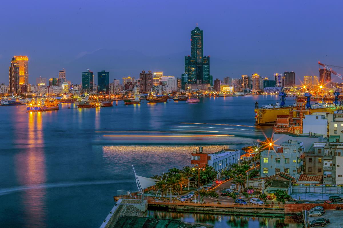 富豪微体验 高雄港无敌夜景