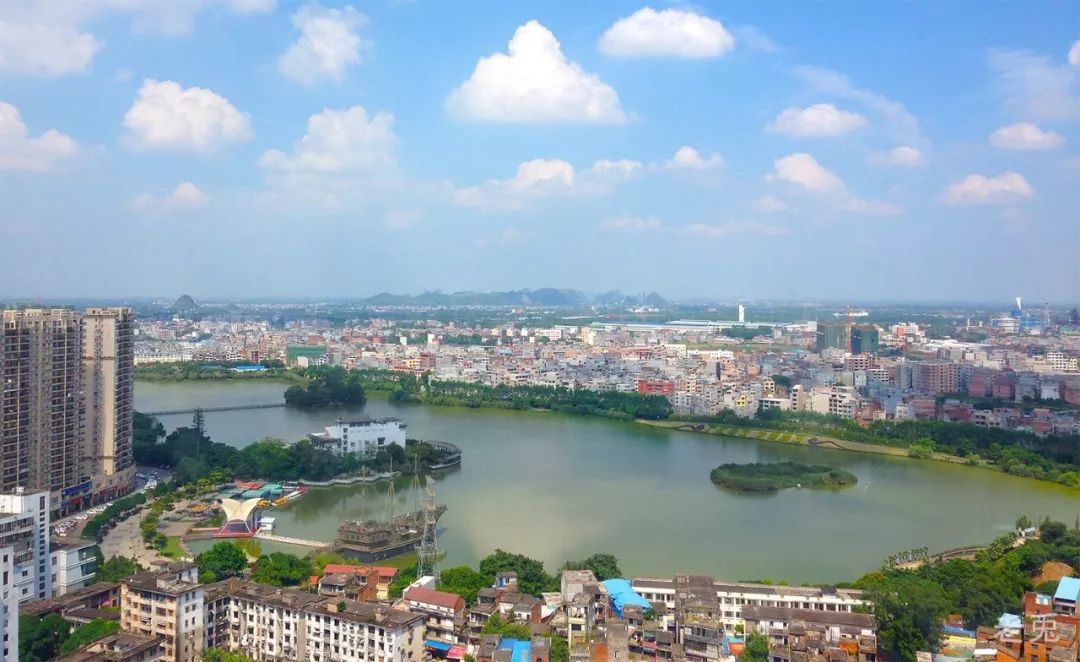 1 東湖風景區 貴港市 2 馬草江生態公園 貴港市 3 民族文化公園 貴港