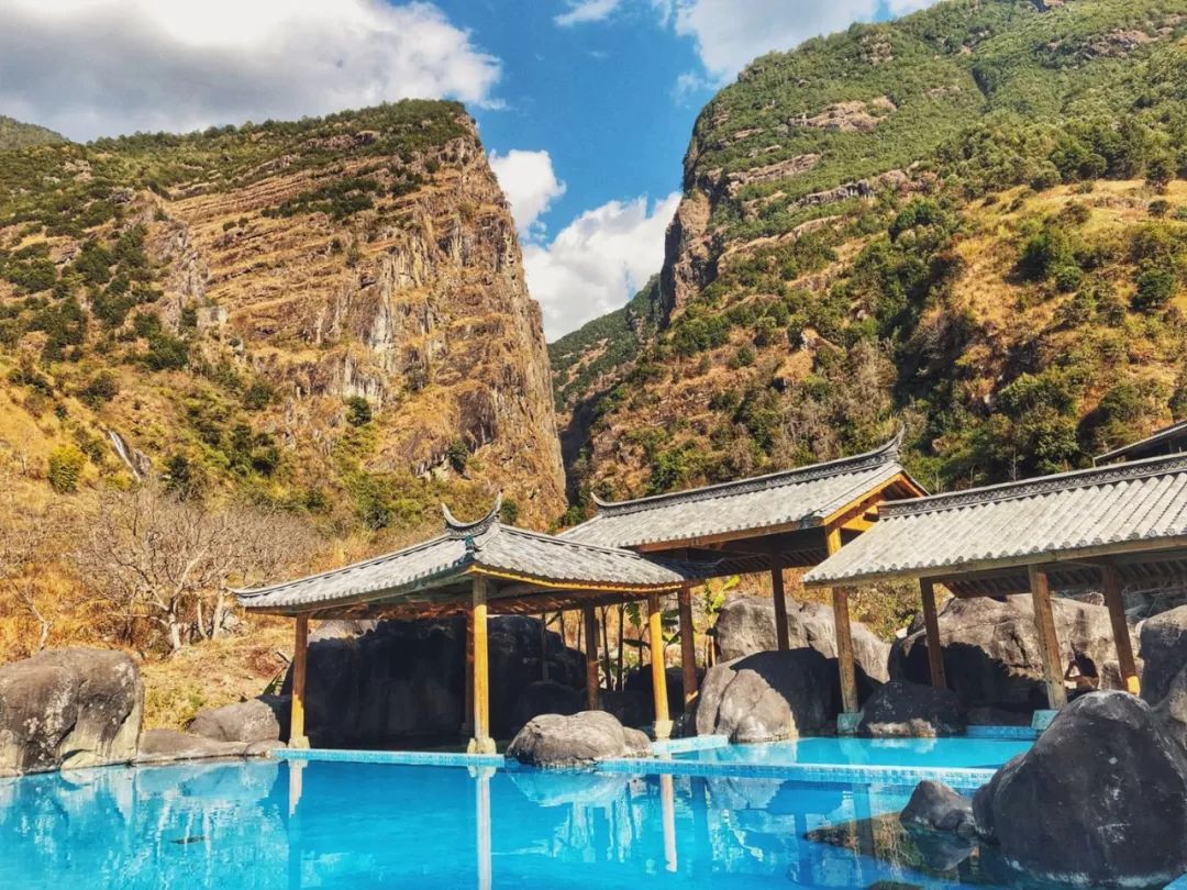 來石門關,登蒼山玻璃棧道,泡山谷露天溫泉,過吉祥年!_景區