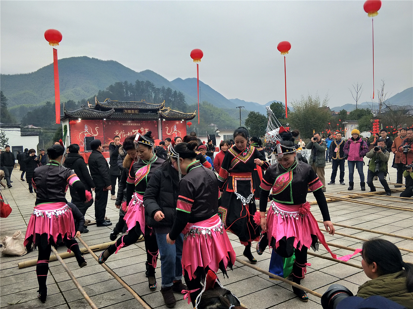 畲族的传统节日图片