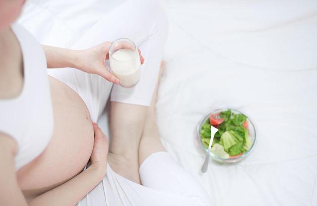 原創
            懷孕期間，這三種食物要盡量少吃，不僅不補，還可能傷胎哦 親子 第2張