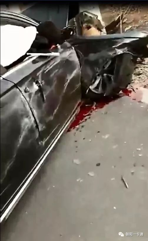 【城事】朝阳这地儿发生惨烈车祸,副驾驶人员头撞出车窗外