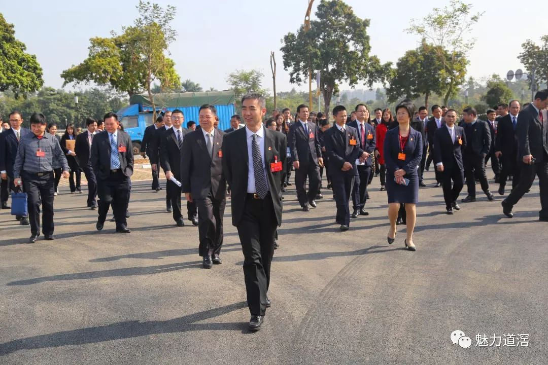 道滘镇第十七届人民代表大会第六次会议胜利召开