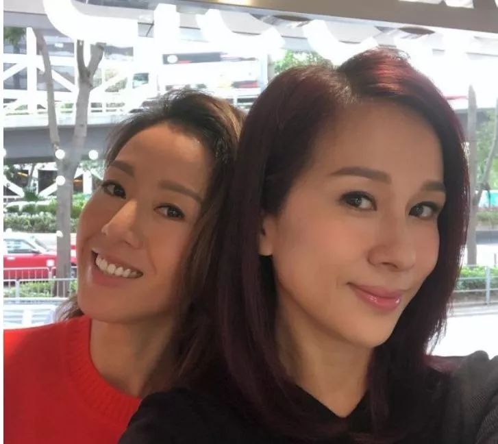 tvb古装美人嫁假富豪曾被上门追债如今做全职妈妈大晒幸福金装四大