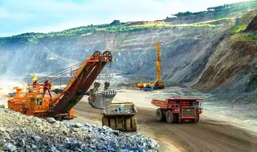 鞍山将诞生中国首个亿吨级铁矿山