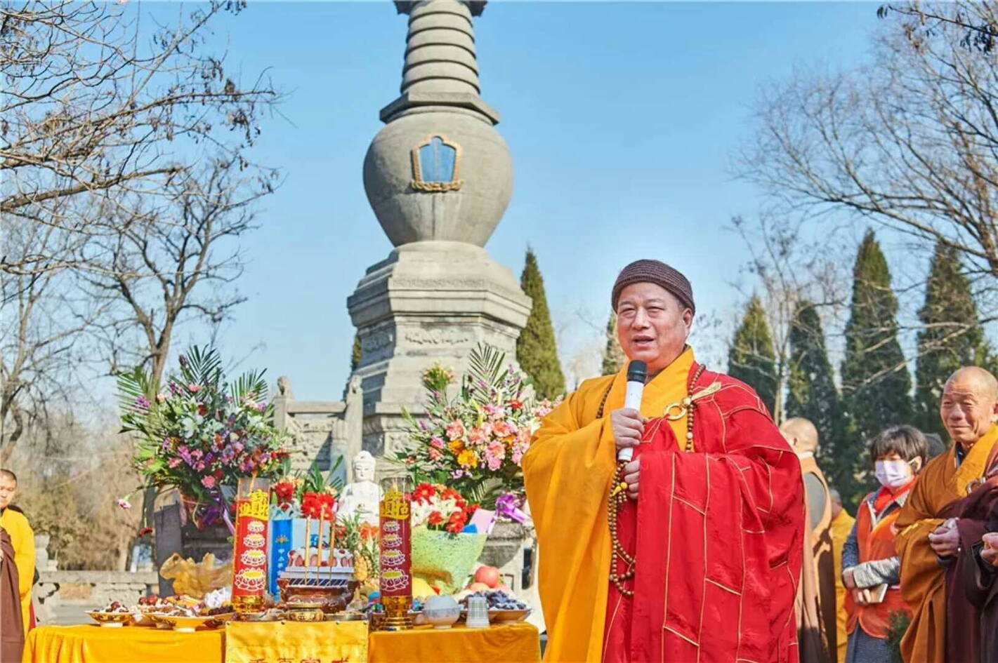 大相國寺隆重舉行紀念淨嚴老法師圓寂28週年法會