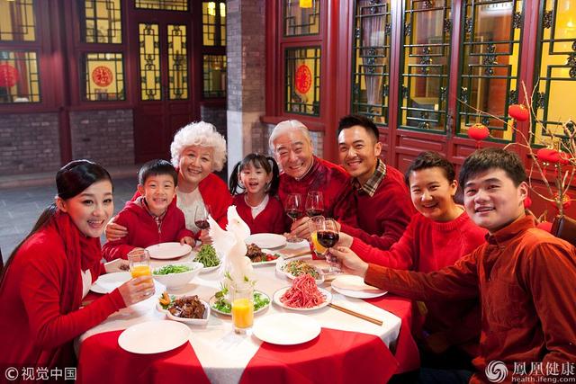 啥是配齐为家中老人常备健胃消食片吃好团圆饭才叫春节配齐