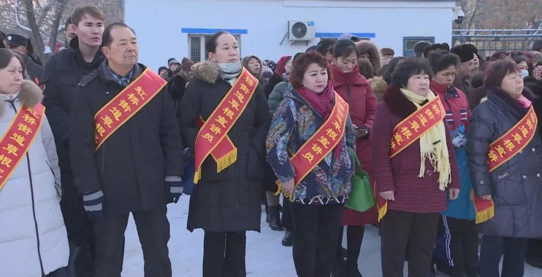 乌苏市组建"草根"宣讲员队伍 传递正能量_虹桥街道