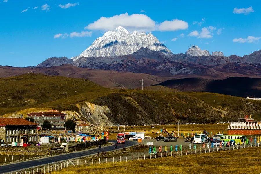 珠日神山图片图片