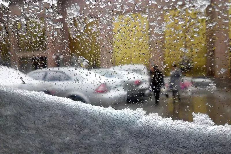 雨夹雪转小雪图片