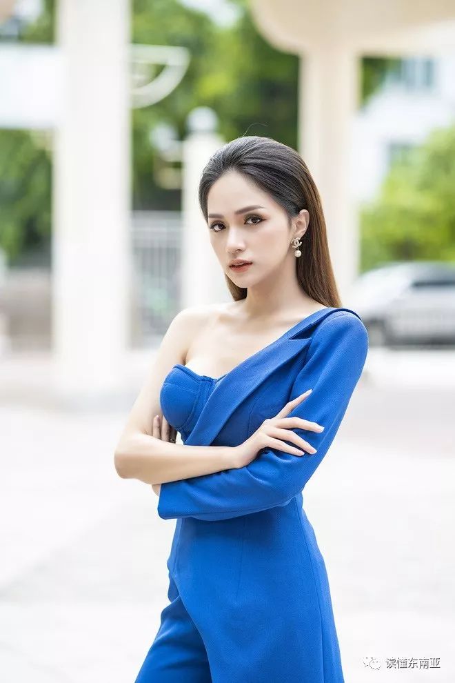 越南歌手变性嫁富豪图片