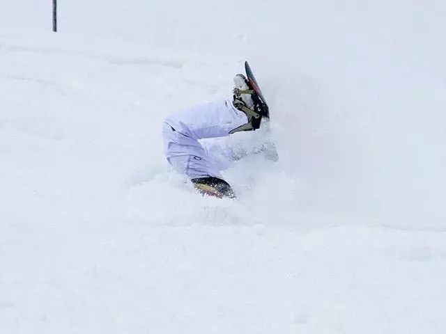 0基礎菜鳥的滑雪速成教程在這裡