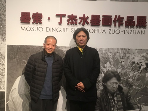 全国巡回展"在省现代美术馆展出后引进宜兴,共展出画家丁杰86件作品