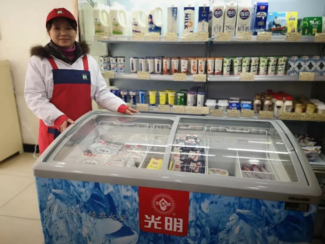 食惠 光明冷饮正式进入牛奶棚门店销售