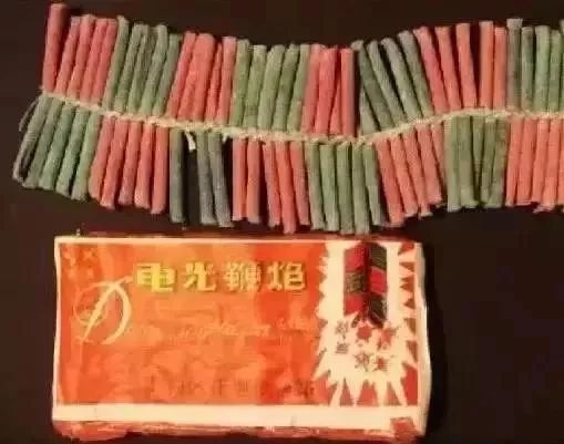 小时候鞭炮的图片大全图片