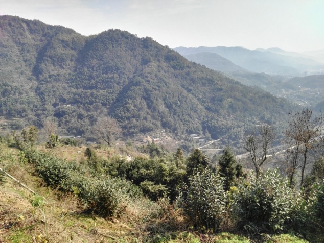 赤岩山下银坑村