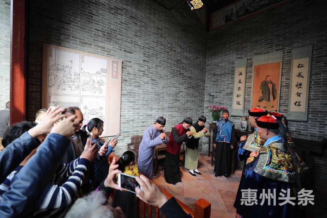 東湖旅店原主人名叫翟雨亭,是民國時期的惠州名紳,曾任惠州商會會長.