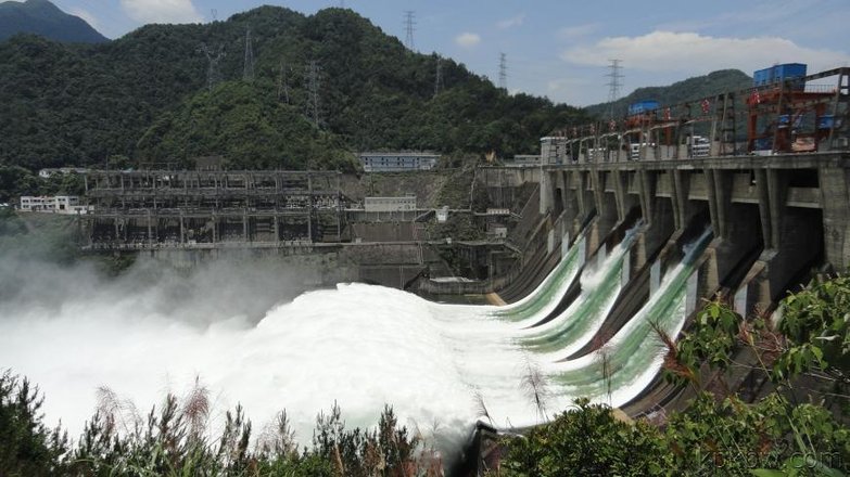 不惜淹没两座千年古城修建的水电站,变更后一举成为世界著名景区