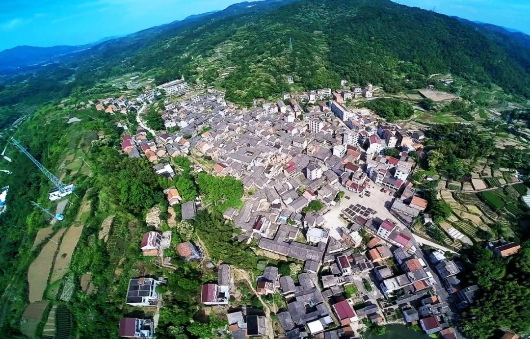 广西南山村图片
