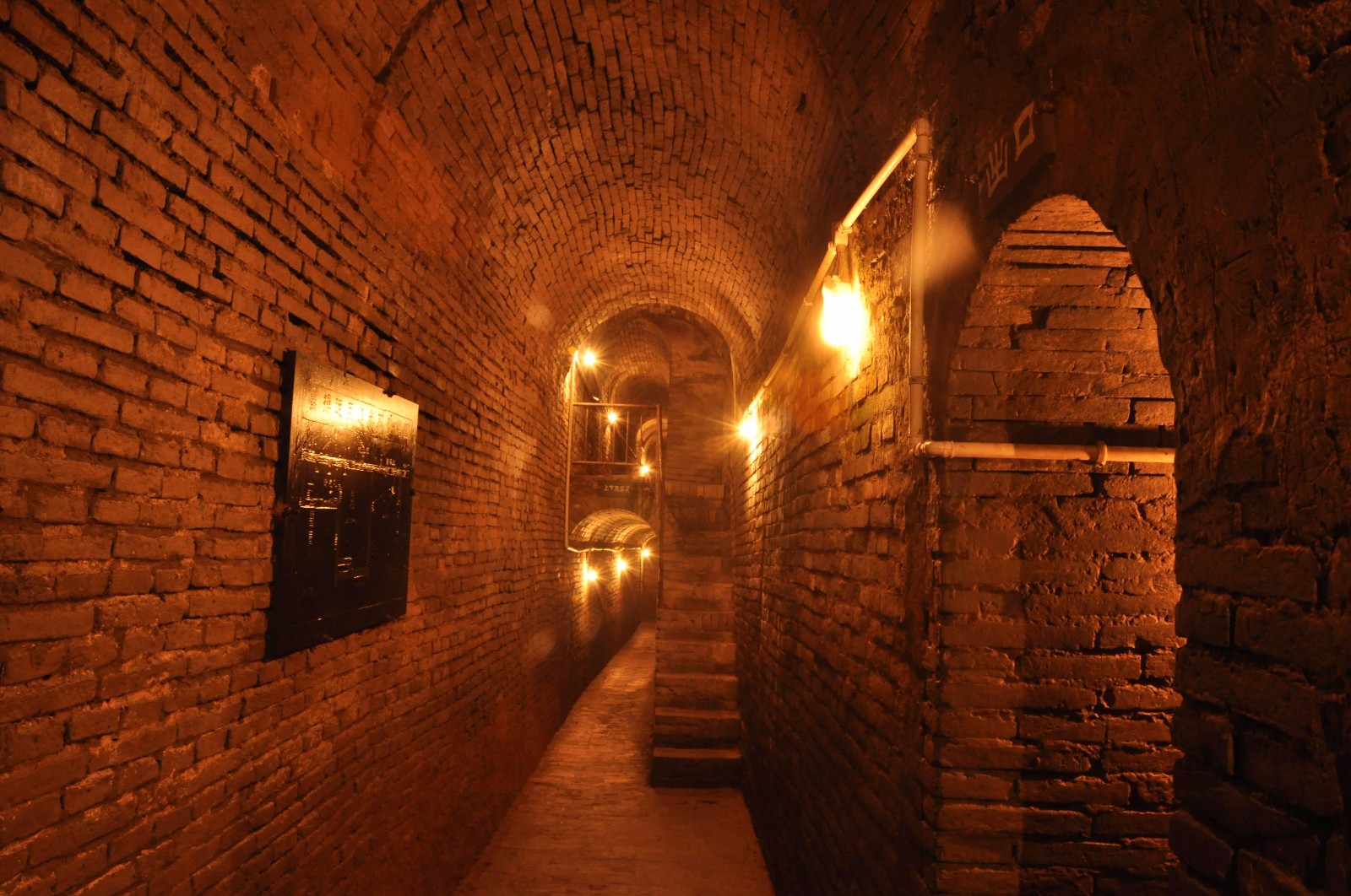 超級地下城市：深度達8000多米，可容納10萬虎兵，古代重要藏兵洞 未分類 第2張