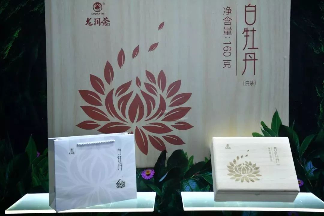 有了這些茶聯春節貼對聯不用愁了