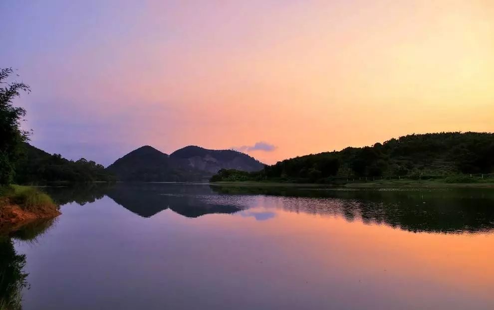 聚龍山生態溼地公園據說是全國最大的溼地公園,僅人工溼地面積佔地就