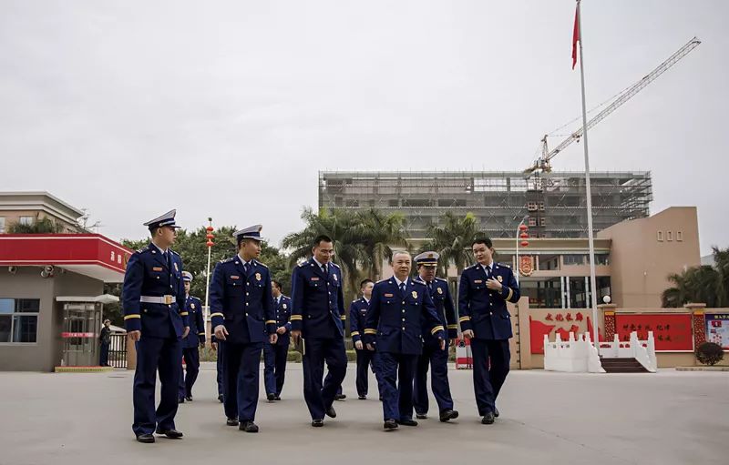 省消防救援总队杨焕龙副总队长带队到肇庆四会消防救援大队开展新春