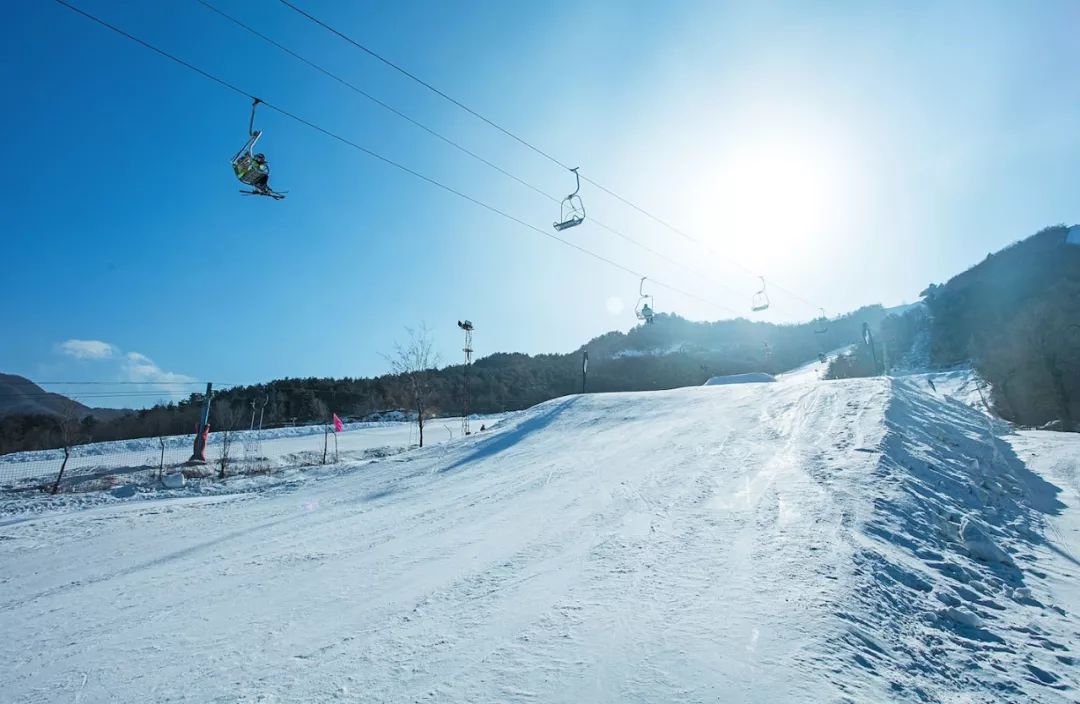 辽阳弓长岭温泉滑雪场图片