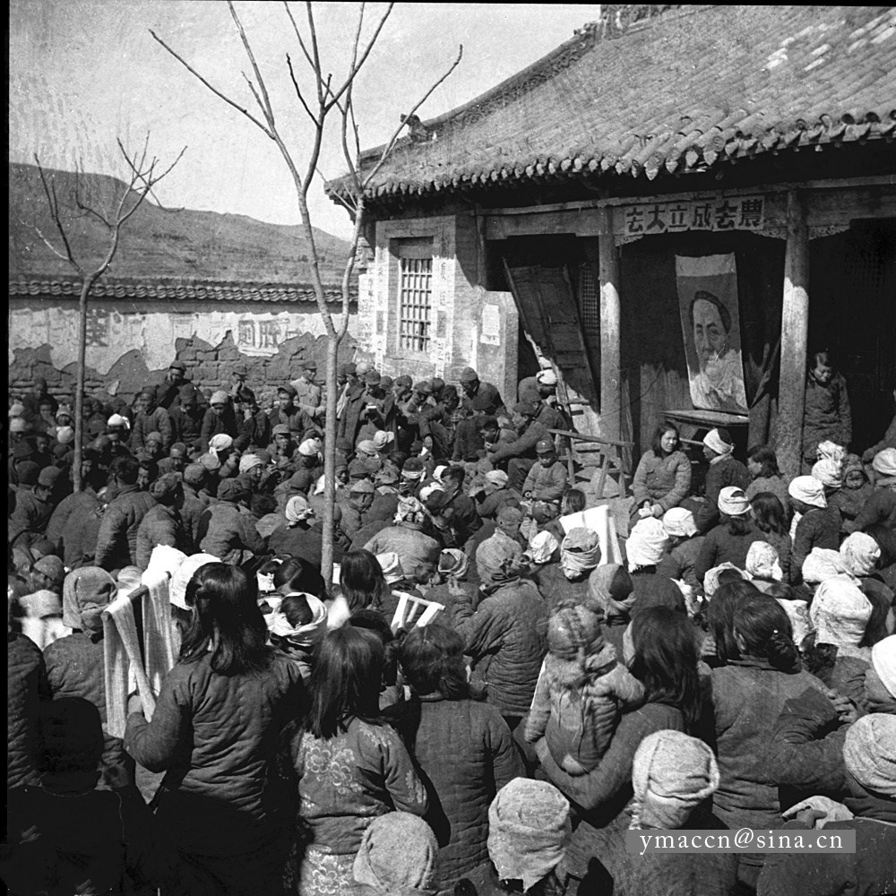 1947年,西柏坡全国土地会议后,河北农民率先斗地主,闹土改