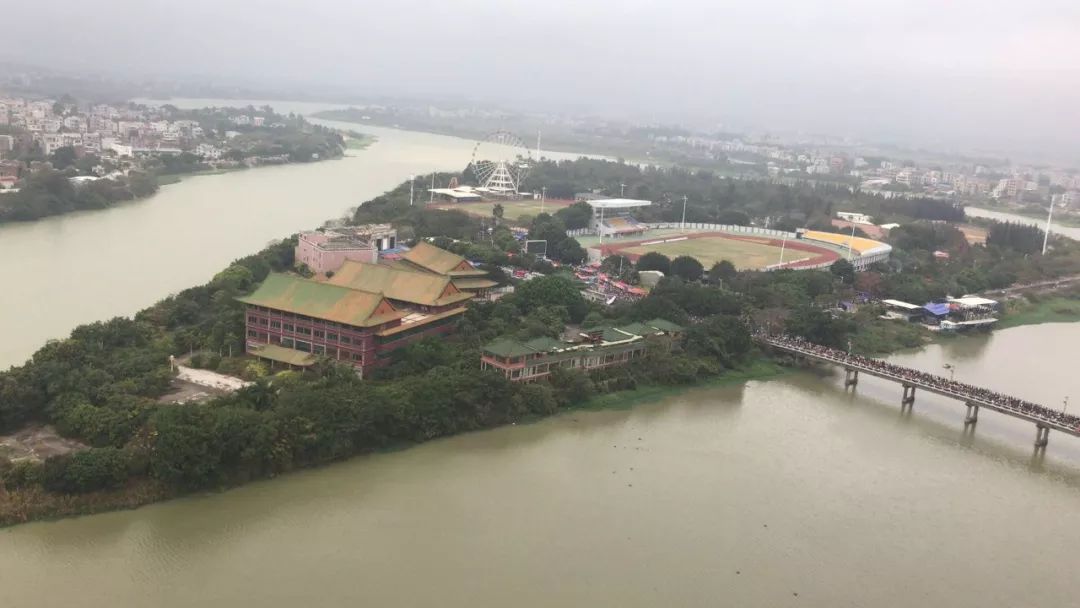 吴川,你终于变成大城市的样子了!_江心岛