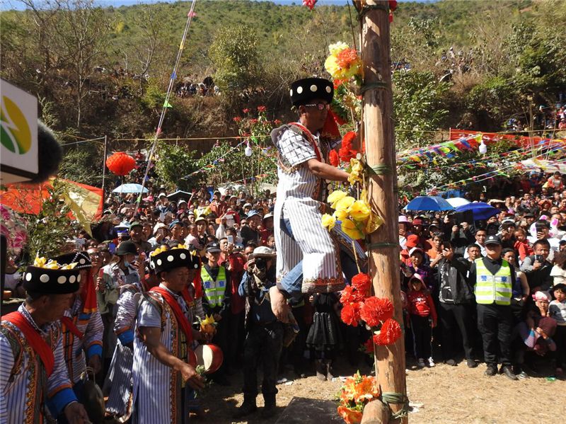 今年的2月6日,農曆大年初二中午1點,2019年怒江大峽谷澡塘會在瀘水市