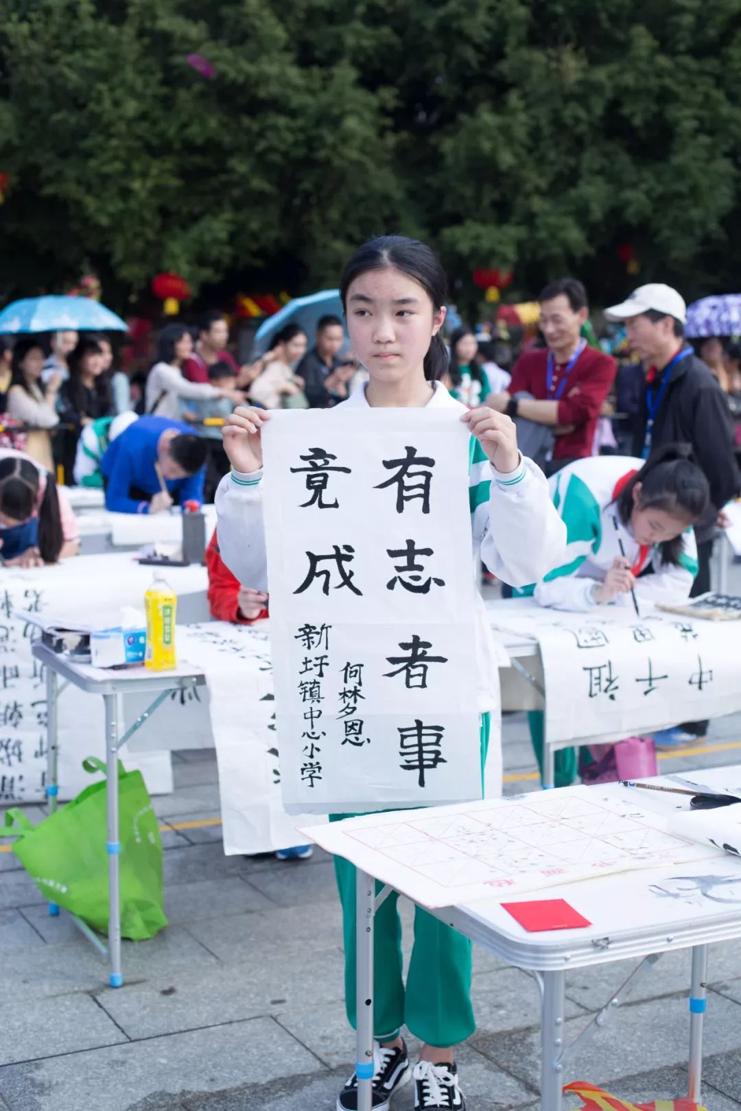 翰墨丹青傳文明同心築夢新時代德慶縣舉辦2019年春節中小學生傳統文化