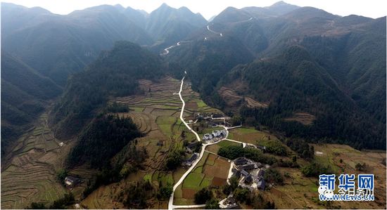 新春走基層 | 航拍務川高洞村: 鄉村景色迷人_黃都鎮