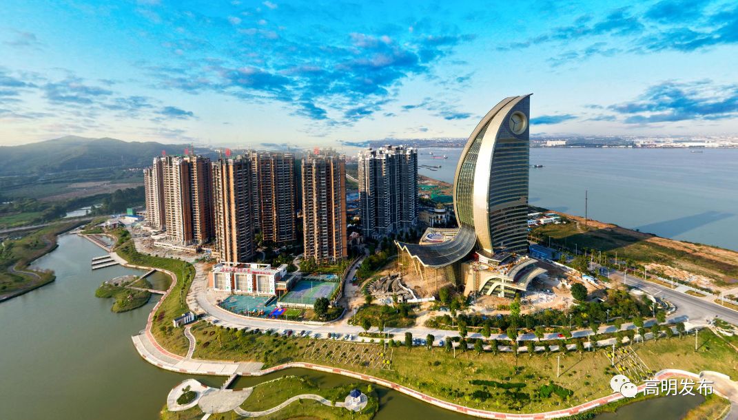 区总面积938平方公里是珠江,西江交汇的重要节点高明区位于广东省中部