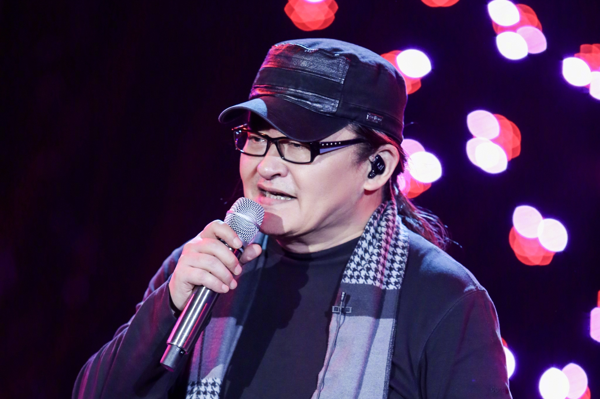 刘欢电音版《好汉歌》夺冠,57岁的他心中依然饱含潮流和激情