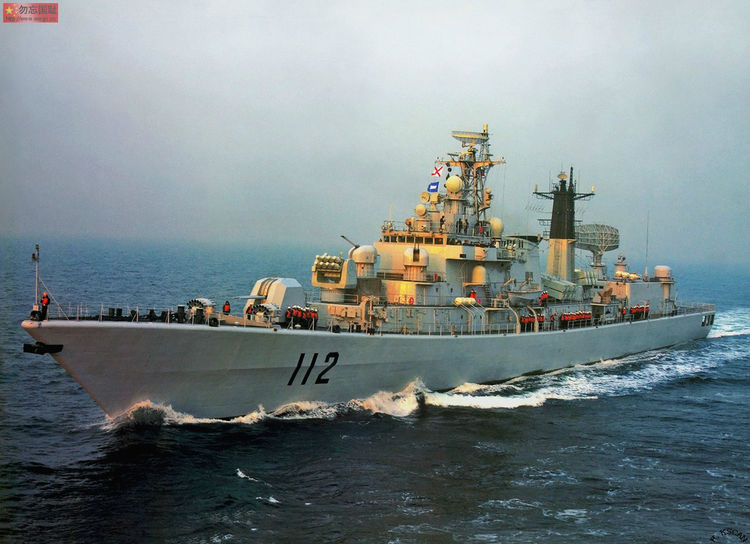 名副其实中华海军第一舰致敬英雄老兵167哈尔滨舰