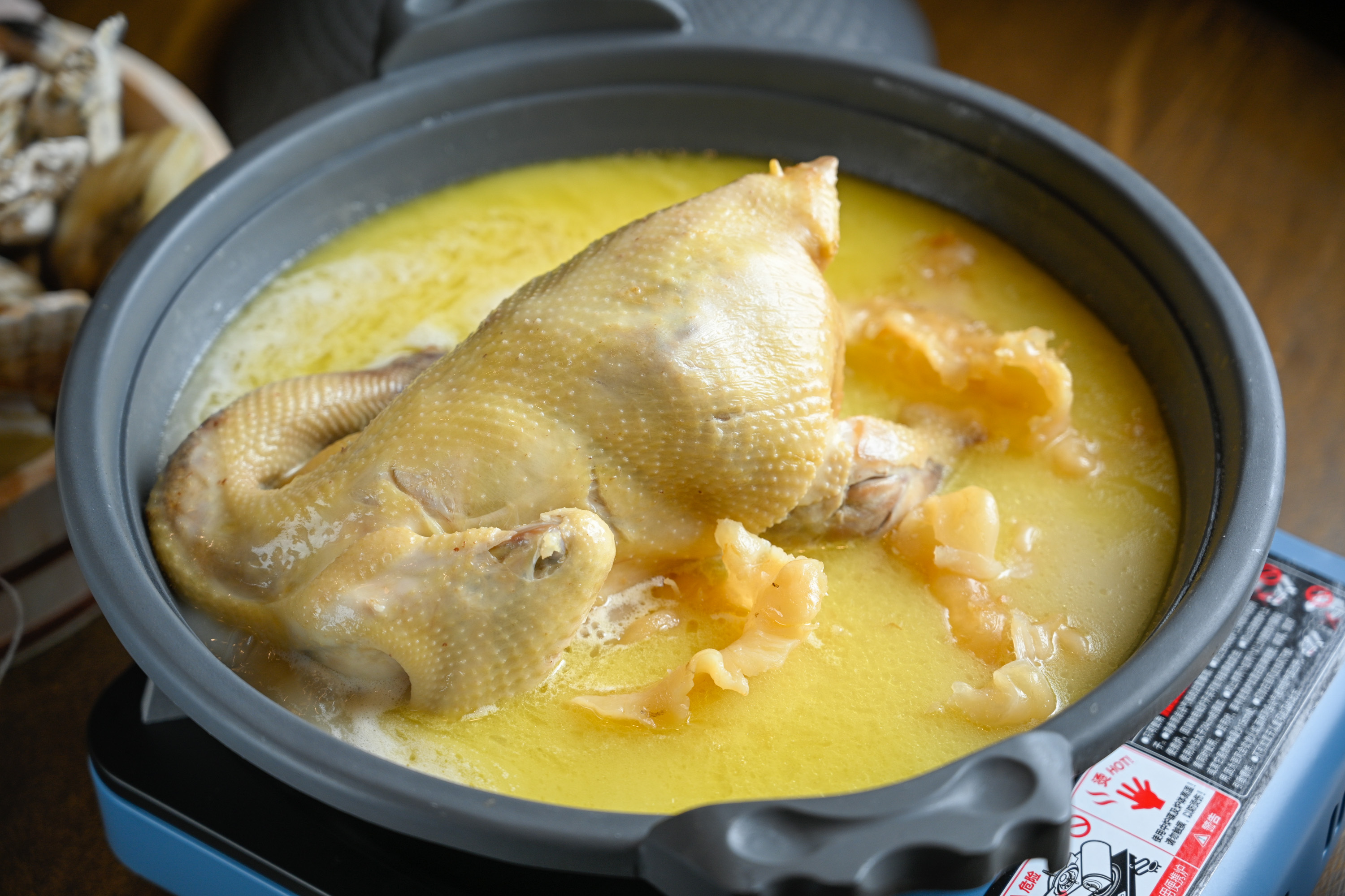 广东鸡煲火锅汤底图片