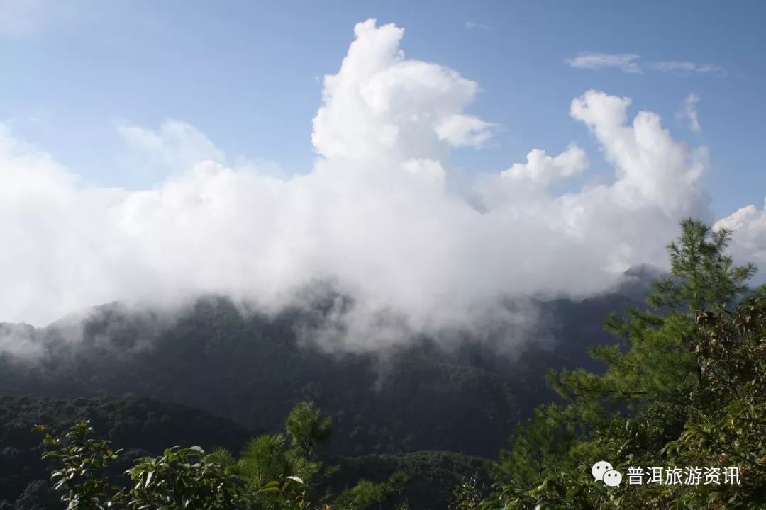 吟啸且徐行,倾听穿林打叶声,寻访金庸大侠笔下神秘的无量山"无量剑湖"