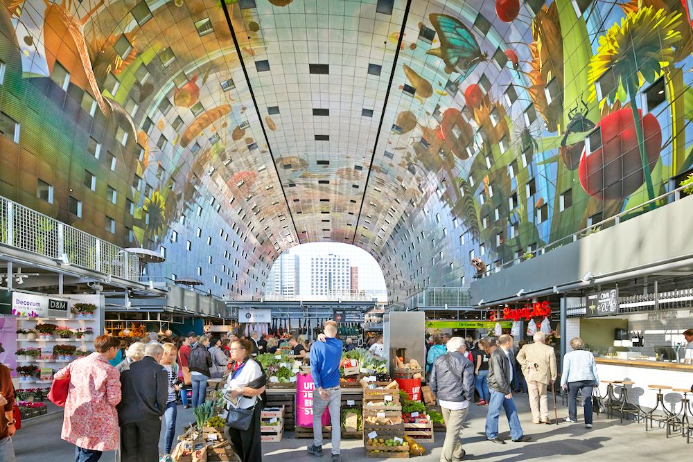 这个答案,由鹿特丹的拱廊市场(markthal rotterdam)来回答.