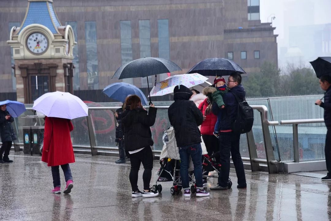 全國惡劣天氣持續兇猛暴雪大雨大風陰冷齊上線冷空氣突擊偷襲廣東廣西