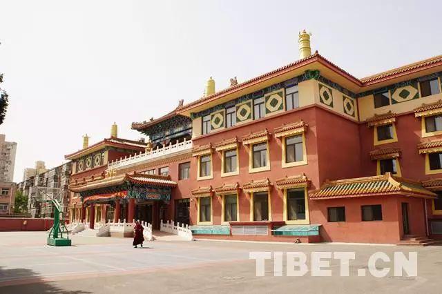 中国三大藏佛学院图片