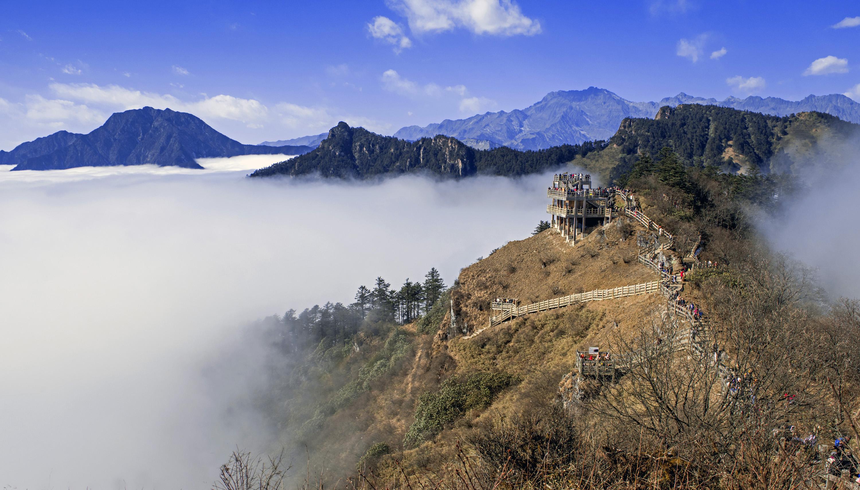 四川大雪山景点图片