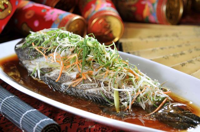 吃鱼在中国有着悠久的历史,除了美味,也寓意着年年有余的吉祥