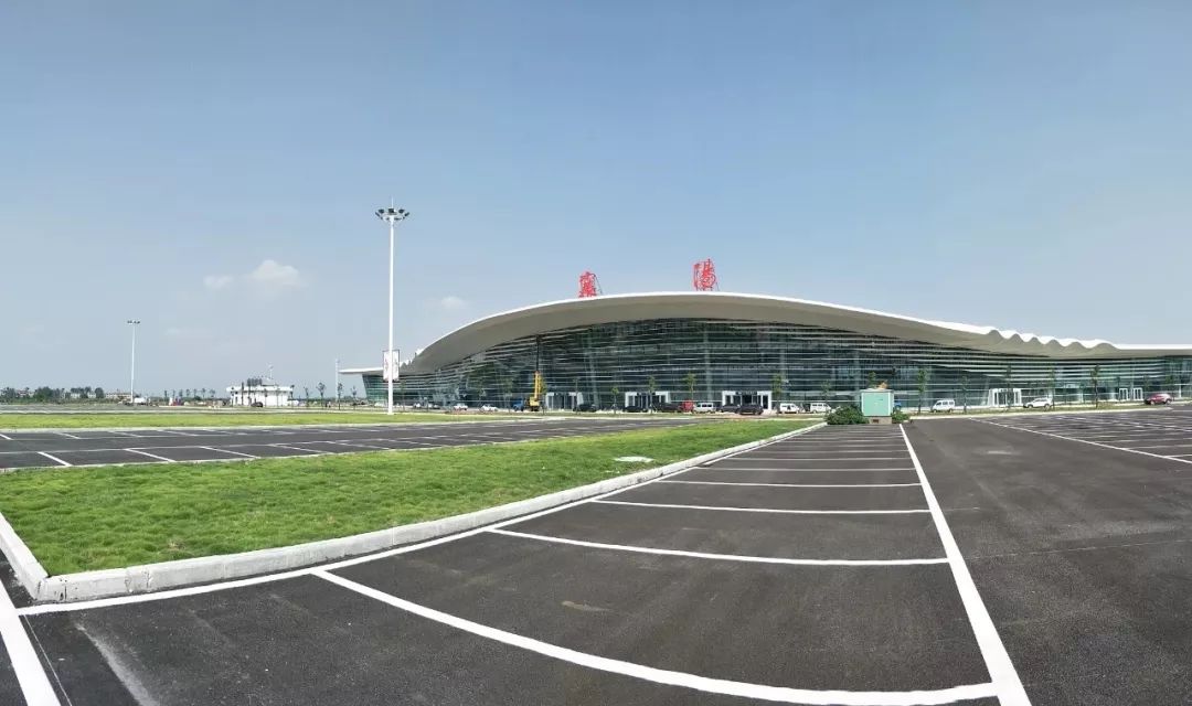 襄阳机场T3图片