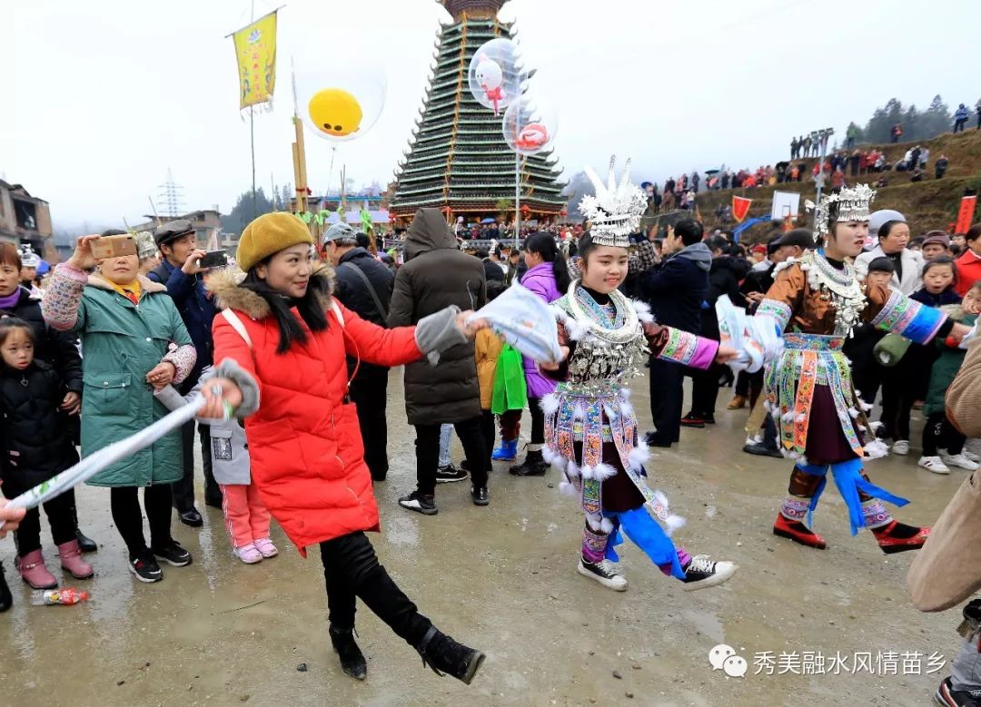 融水县滚贝乡第一美女图片